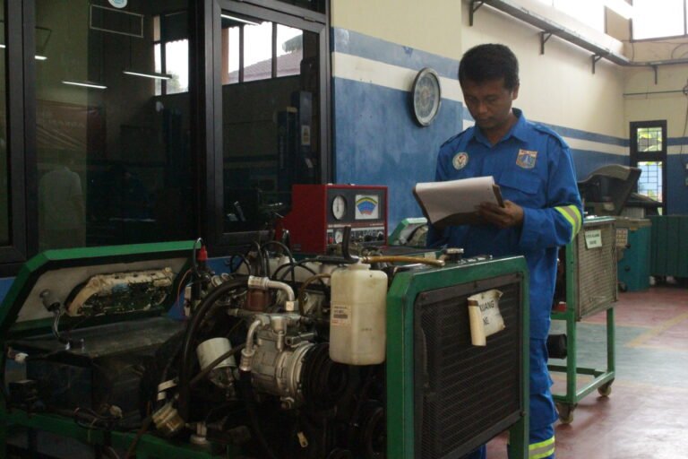 PPKPI | Pelatihan Otomotif Kendaraan Ringan